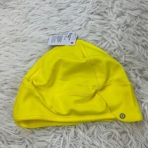🔥$SALE$🔥 NWT Lululemon Run for It All Beanie Sonic Yellow